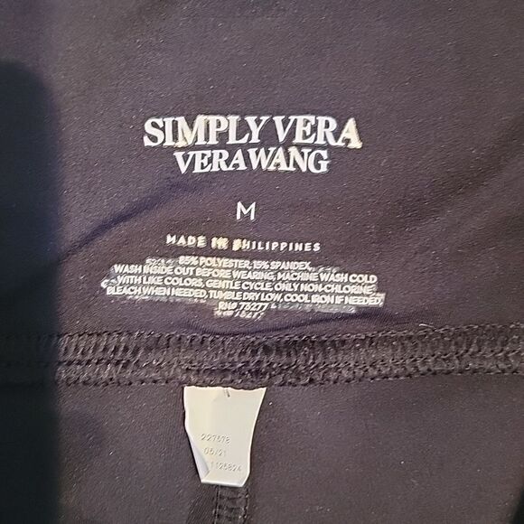 NWOT Vera Wang vegan leather black on black camo leggings - Picture 7 of 8